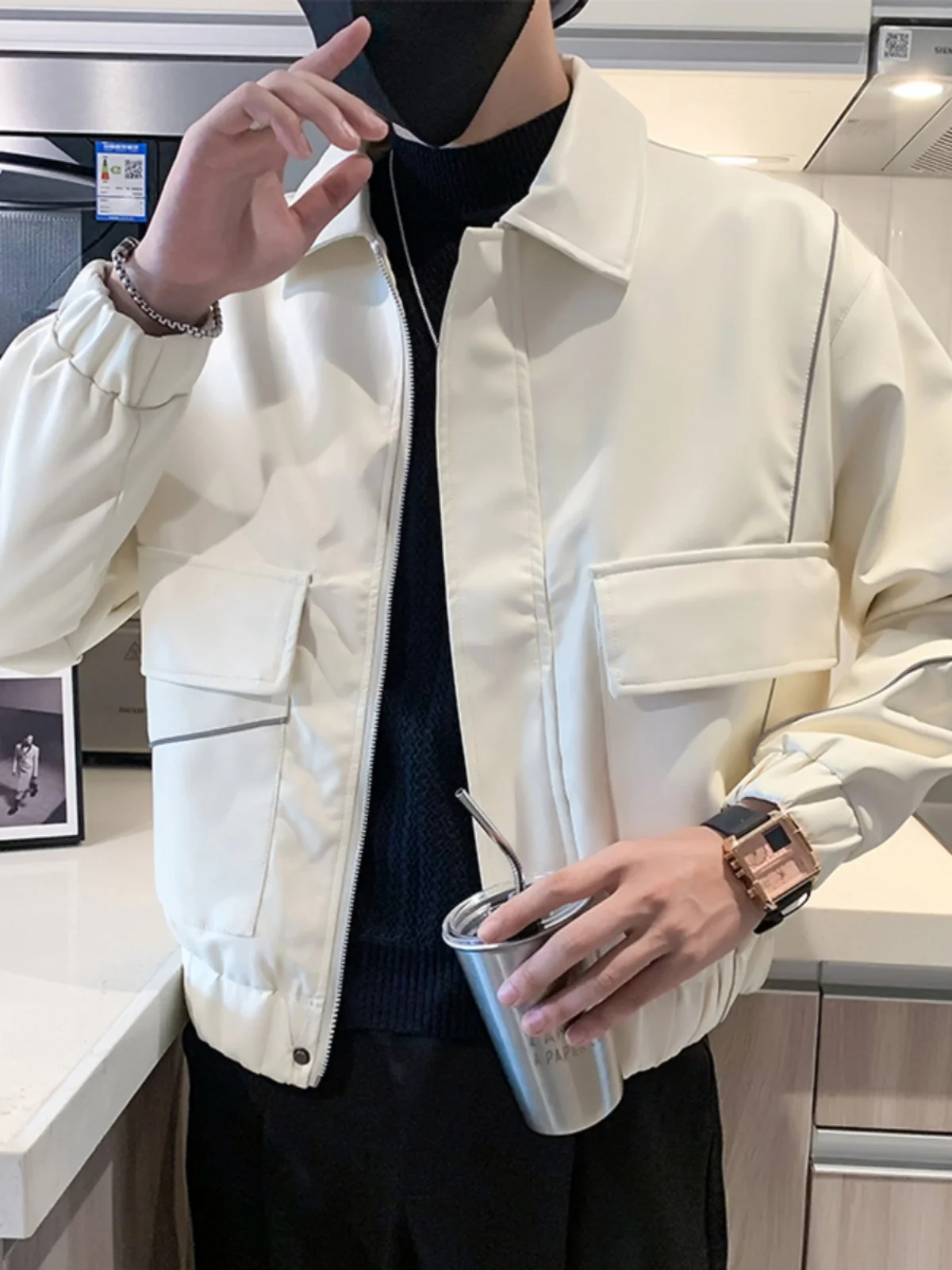 

Новая белая кожаная куртка 2024 года для мужчин: повседневная, байкерская, модная, городская, водонепроницаемая, приталенная, молодежная, осенне-зимняя верхняя одежда