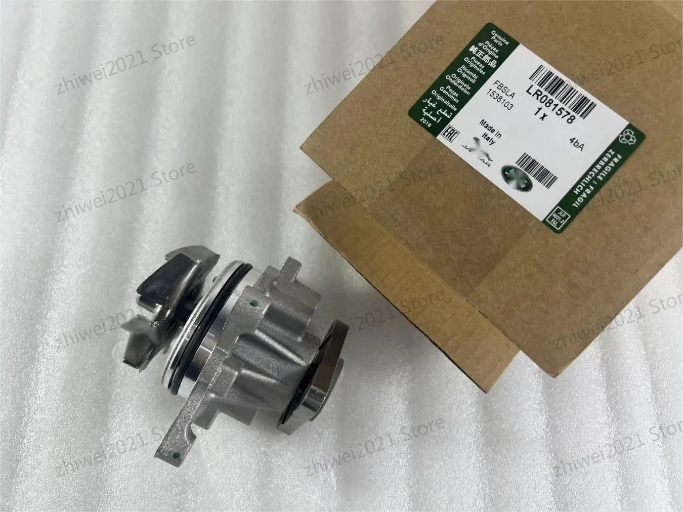 Land Rover Jaguar Water Pump is suitable for the Freelander 2 Aurora Discovery 2.0 Petrol LR081578 JDE38893