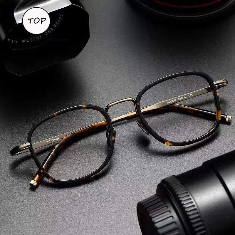 Unisex Design Pure Titanium Retro Tortoiseshell Square Frame Can Be Paired with Myopic Presbyopia Prescription Reading Frame