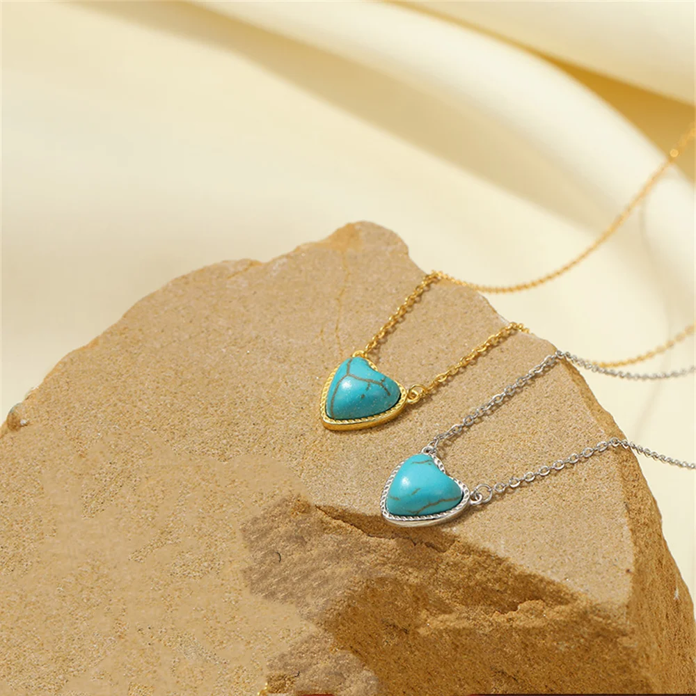 

Европейское и американское ретро-ожерелье для женщин, серебро S925, бирюзовый кулон в форме сердца в стиле INS, элитное мини-ожерелье в форме сердца