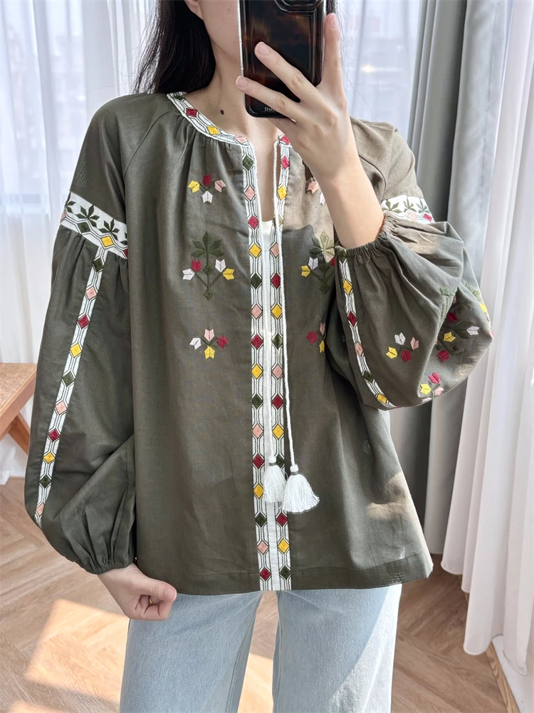 New 2024 High Quality Women 100% Linen Floral Embroidery Blouse Vintage High Street Chic Stunning Fashion Design Trendy SE