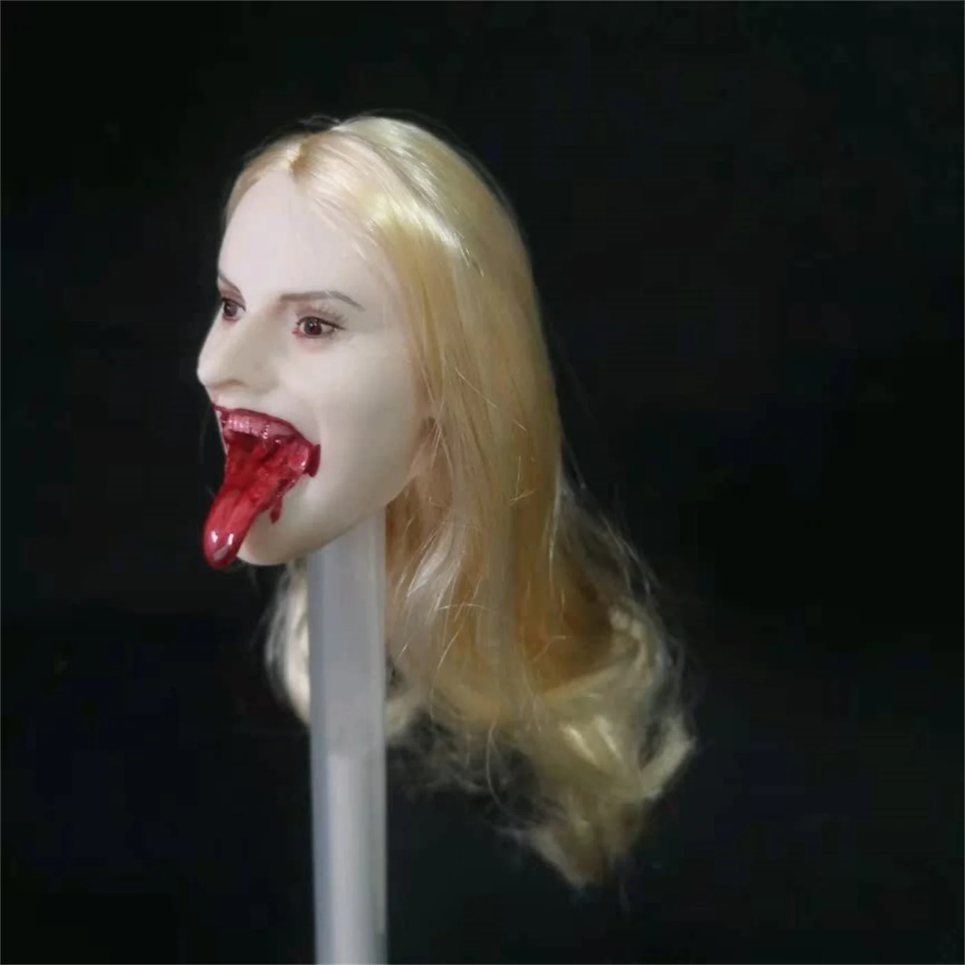 

1/6 Head Sculpture Tongue Out Open mouth blood Expression Girl Doll For 12 inch figureTB Model Female Figure Body