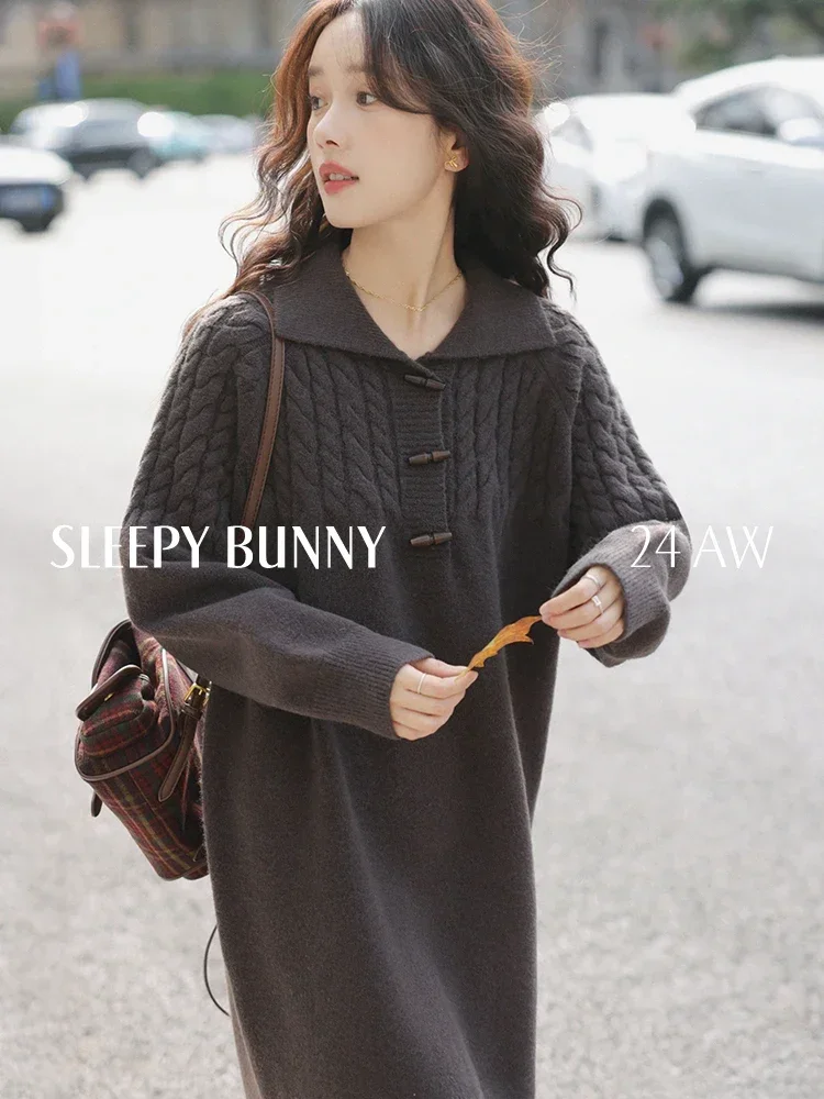 

2025 Winter Women Cable Knit Sweater Dress Loose Fit Thickened Long Knitted Dress Elegant and Versatile Style for Petite Frames