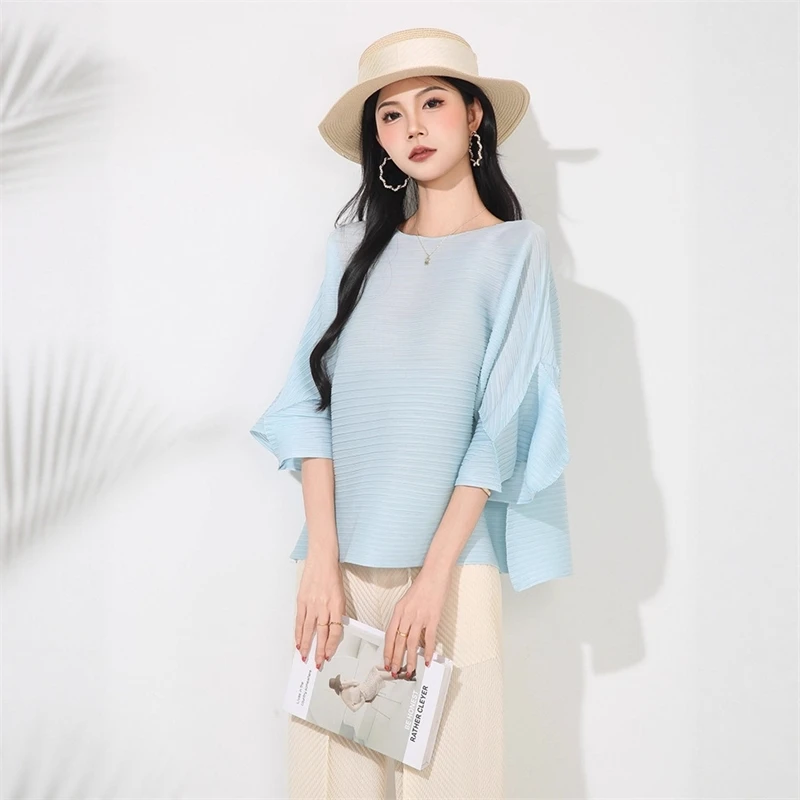 

Miyake Lantern Sleeve Design Women's T-shirt 2025 Summer Fashion Casual Versatile Round Neck Elastic Short Sleeve Pullover Top