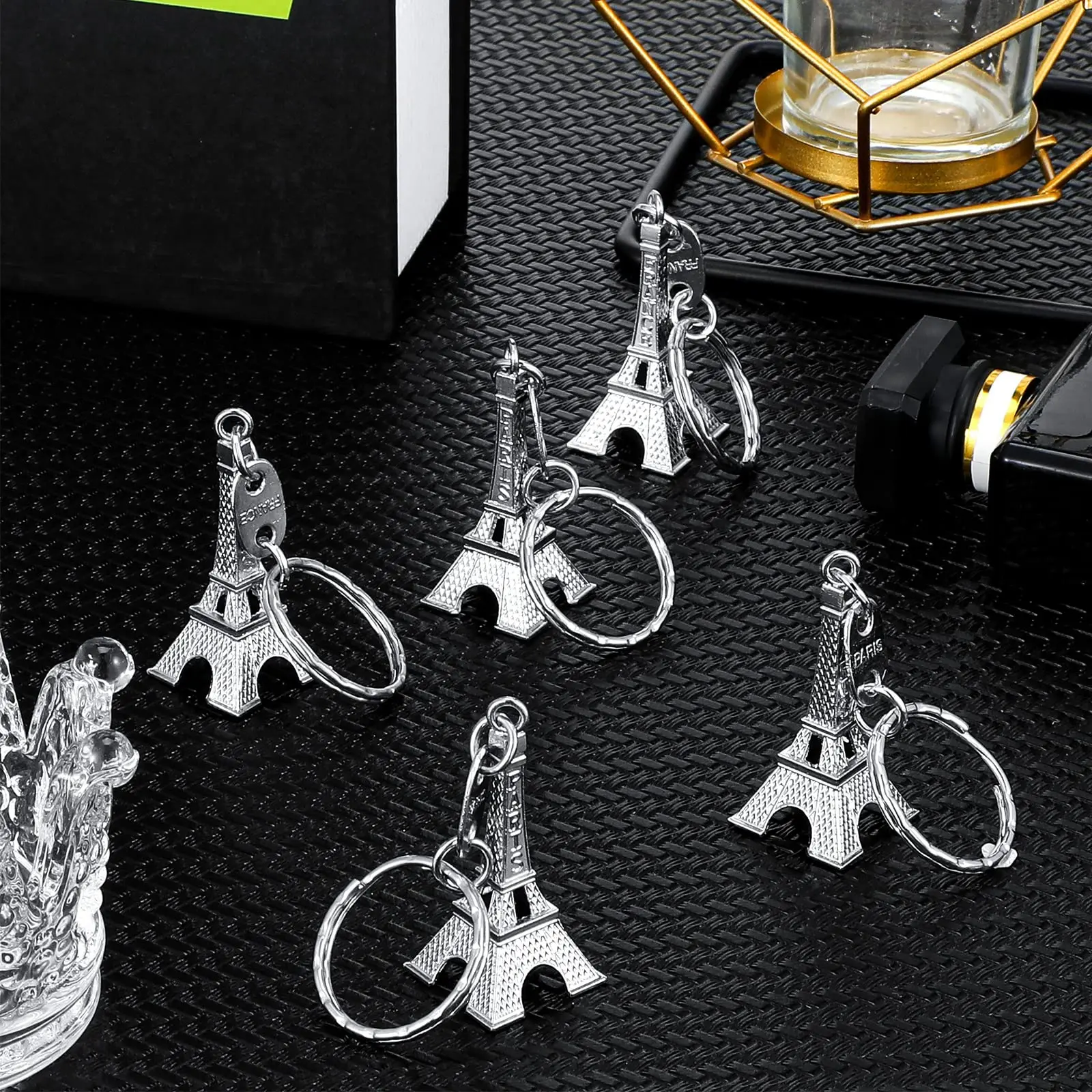 10PCS 3Colors Eiffel Tower Key Chain Key Ring Car Motorcycle Keychain Height Metal Creative Model Keyring For Christmas Gift