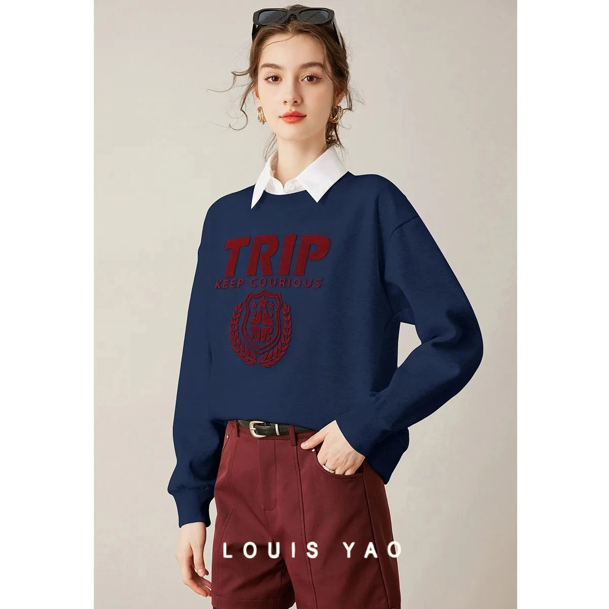 

Fashionable Loose Women's Sweatshirt 2025 Winter Top Collection Thick Velvet and Letter Badge Pattern Hoodie Chic Street Wear