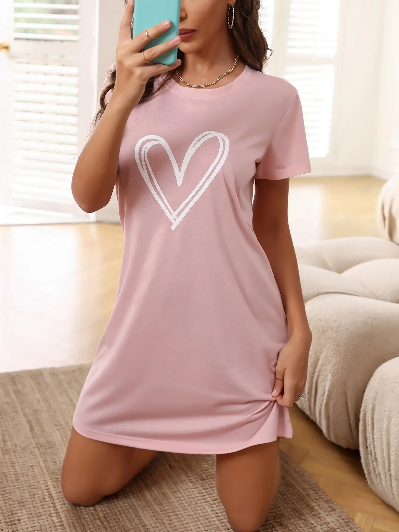 Women's Dusty Blue Casual Heart Print Short Sleepshirt With Regular Sleeve And Round Neckline, Comfortable Knitted Fabric Sleepwear