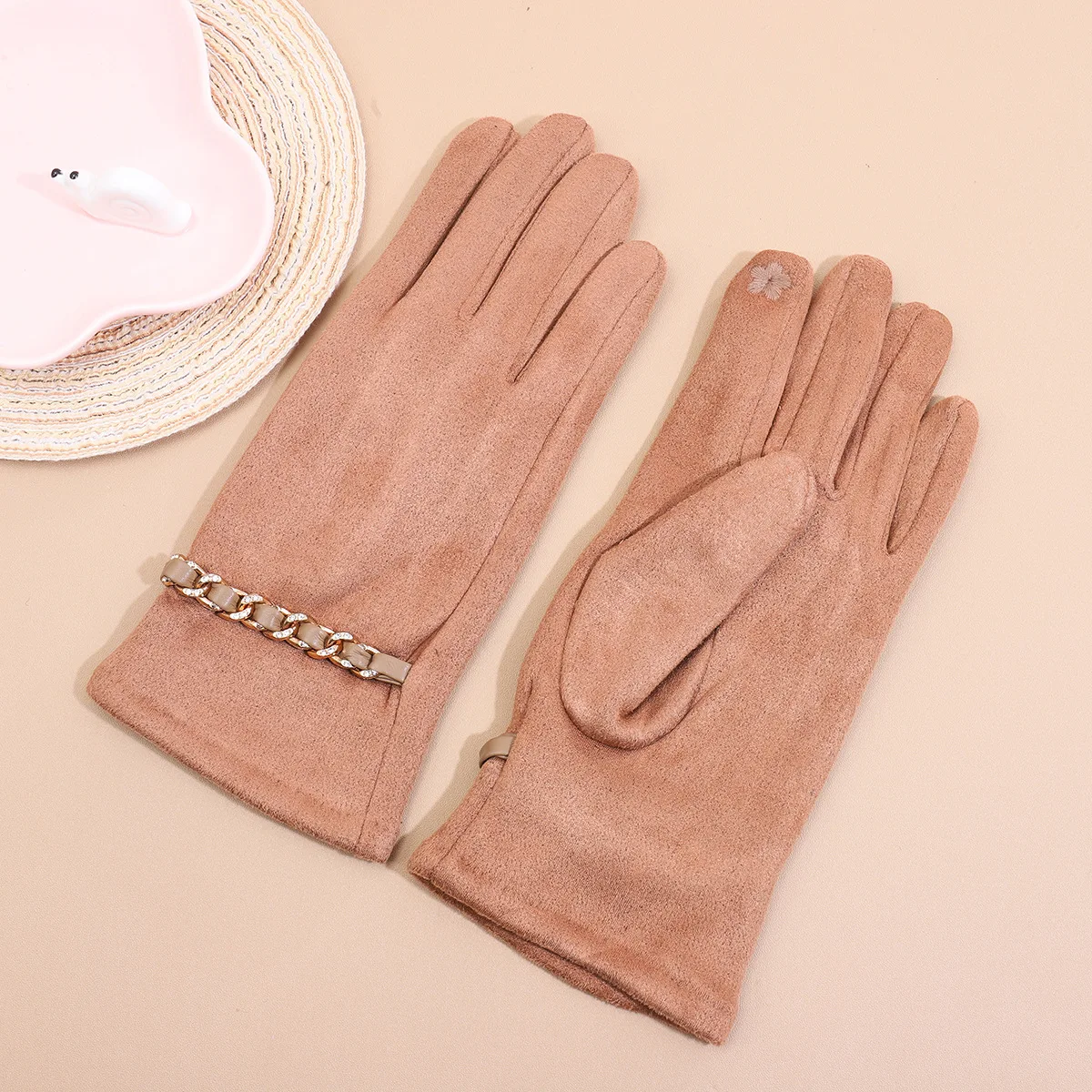 New Small Fragrant Wind Chain Gloves Women's Fashion Warm Gloves Windproof and Cold Proof Touchscreen Gloves