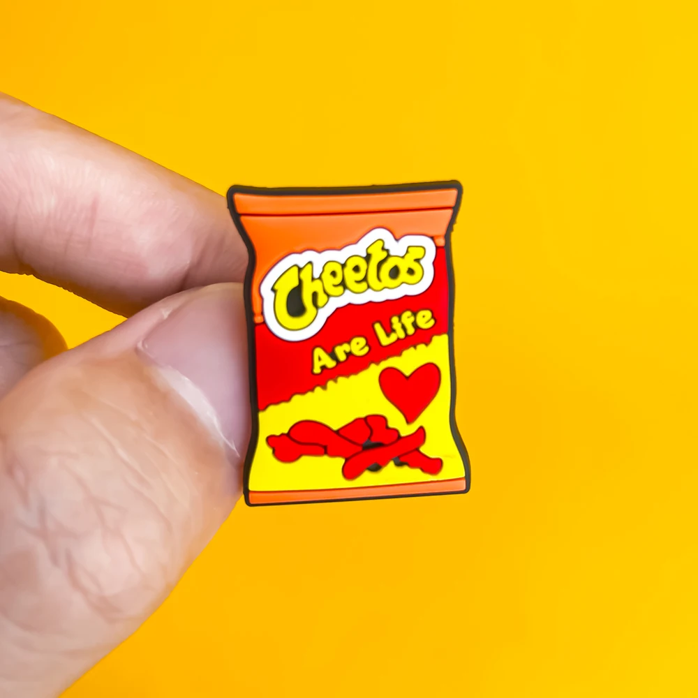 1 stücke Gamepad Snacks Schuh Charms Takis Chettos Schuh Zubehör Kaffee Boba Tee Clog Pins Spiel Controller Schuh Dekorationen