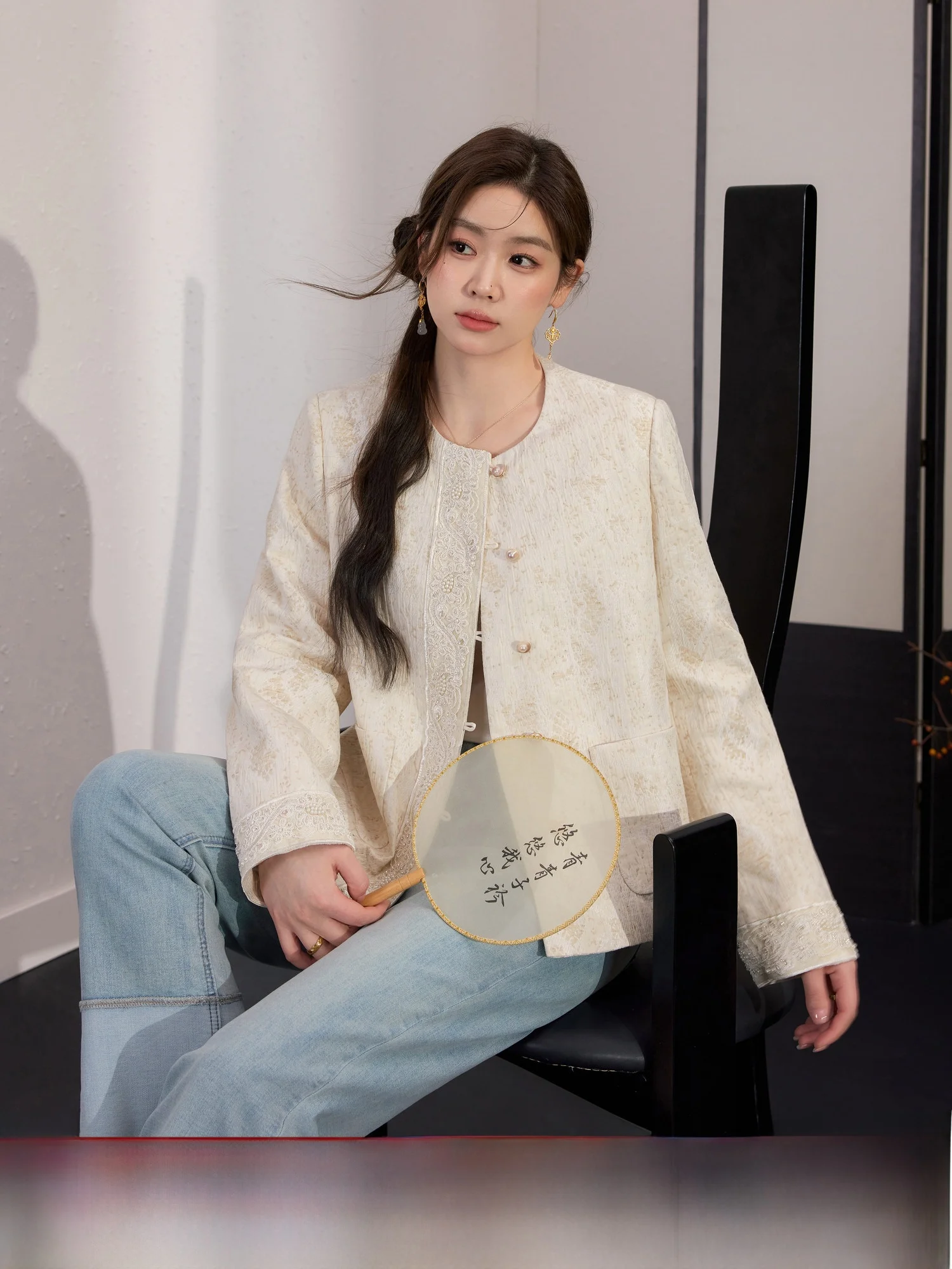 

Blue Language Large Size Women's New Chinese Sle National Trend Embroidery Outerwear Spring New Texture Slimming Top