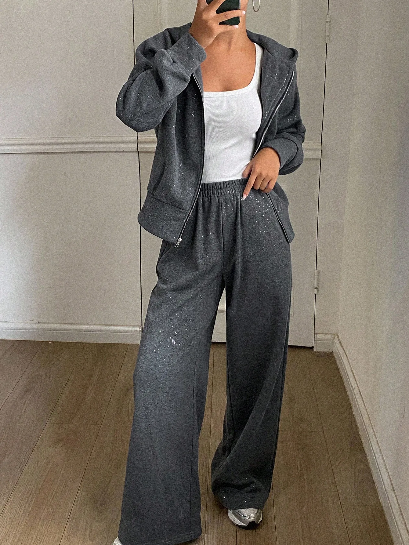 DAZY 여성 캐주얼 후드 스웨트셔츠 스웨트셔츠와 와이드 레그 팬츠 2피스 세트, 가을