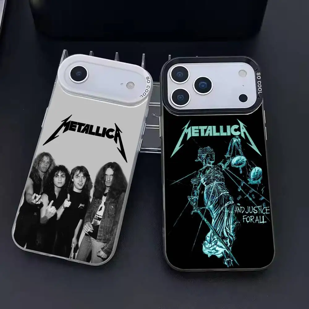 Capa de Celular Metallica Band para iPhone 17 16 15 14 13 12 11 Pro Max Plus Prata Candy Fosca