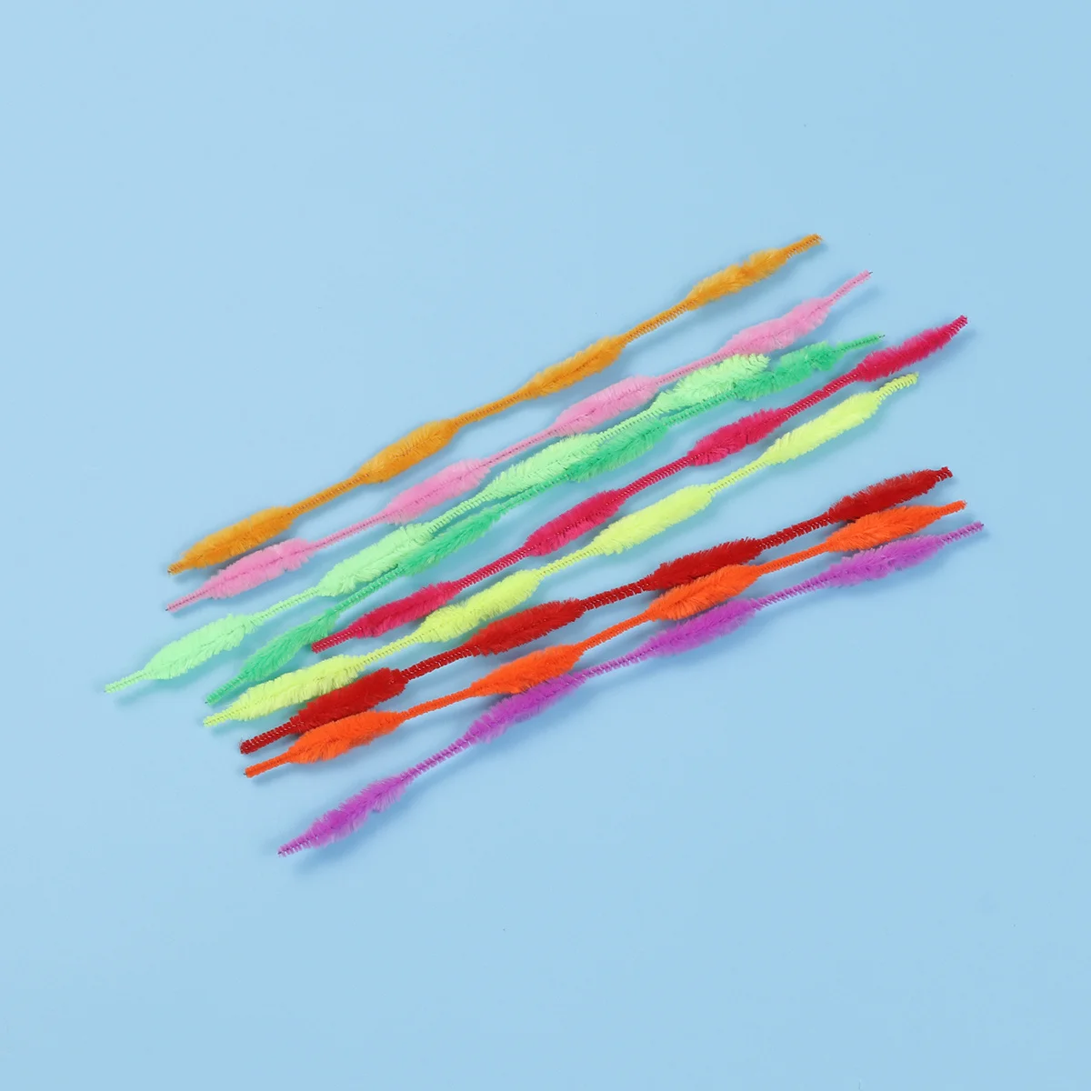 แท่งงานฝีมือหลากสี 100 ชิ้น แบบงอได้ บิดได้ สำหรับเด็ก ของเล่นเสริมสร้างจินตนาการ งานประดิษฐ์ ของเล่นเสริมพัฒนาการ เครื่องมือทำสวน