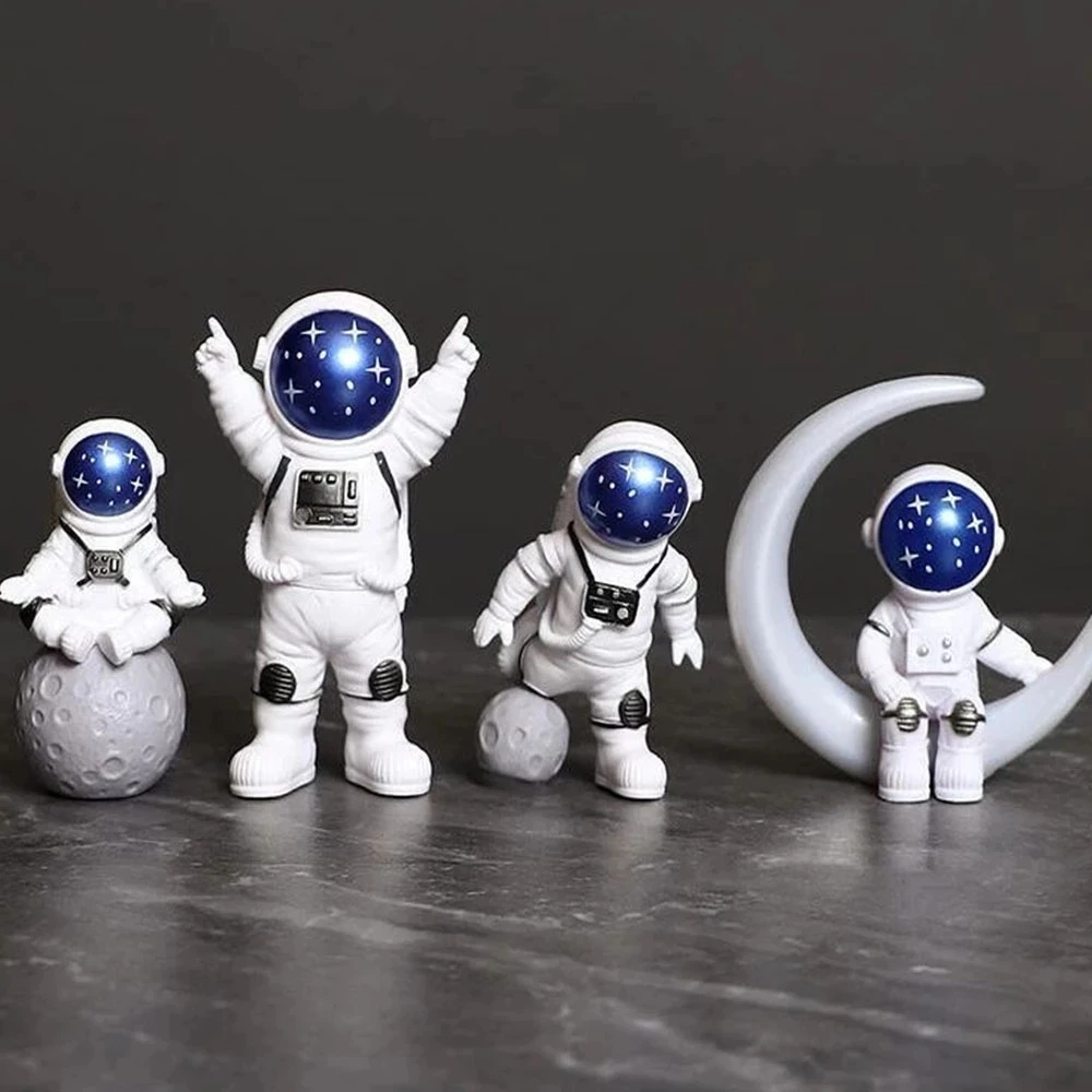 4 pezzi astronauta figura statua figurina astronauta scultura giocattolo educativo Desktop decorazione della casa modello astronauta per regalo per bambini