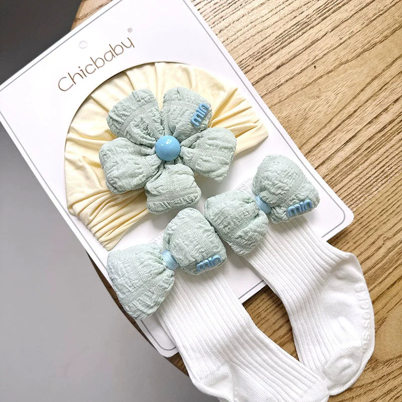IYEAL Baby Hat النسخة الكورية طفل الفتيات كاندي القوس الأوسط جورب مجموعة الوليد سنة واحدة وشهر واحد هدية مجموعة