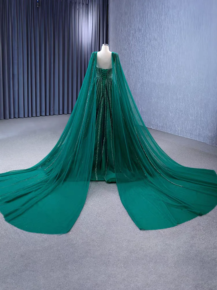 Grünes Abendkleid, Perlenballkleid, Kleid