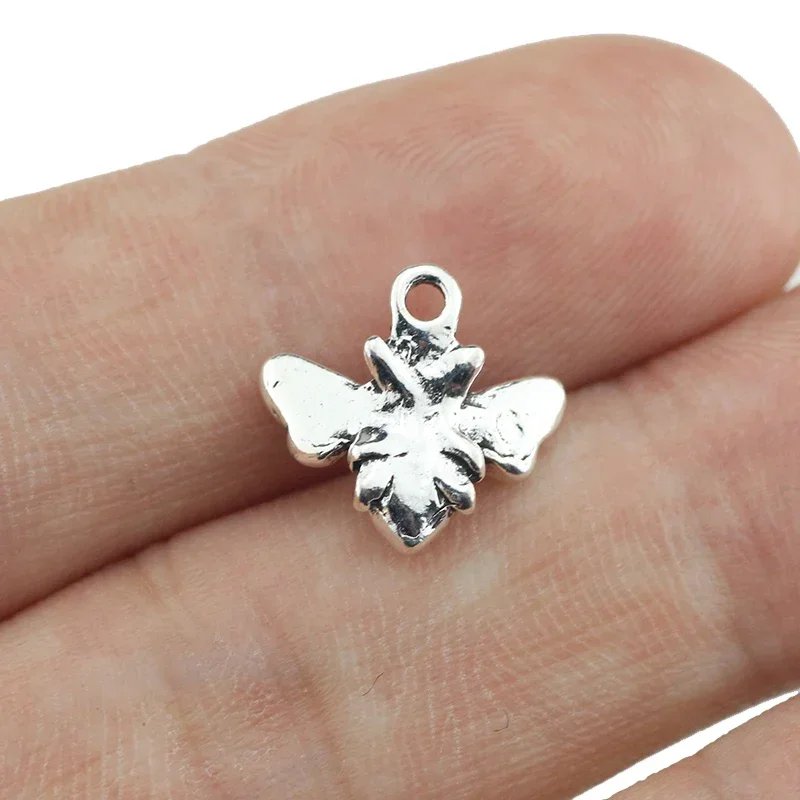 20piece/lot 13*13mm Cute Little Bee Charms Pendant For  DIY Jewelry Making Antique Silver Color Alloy Charms