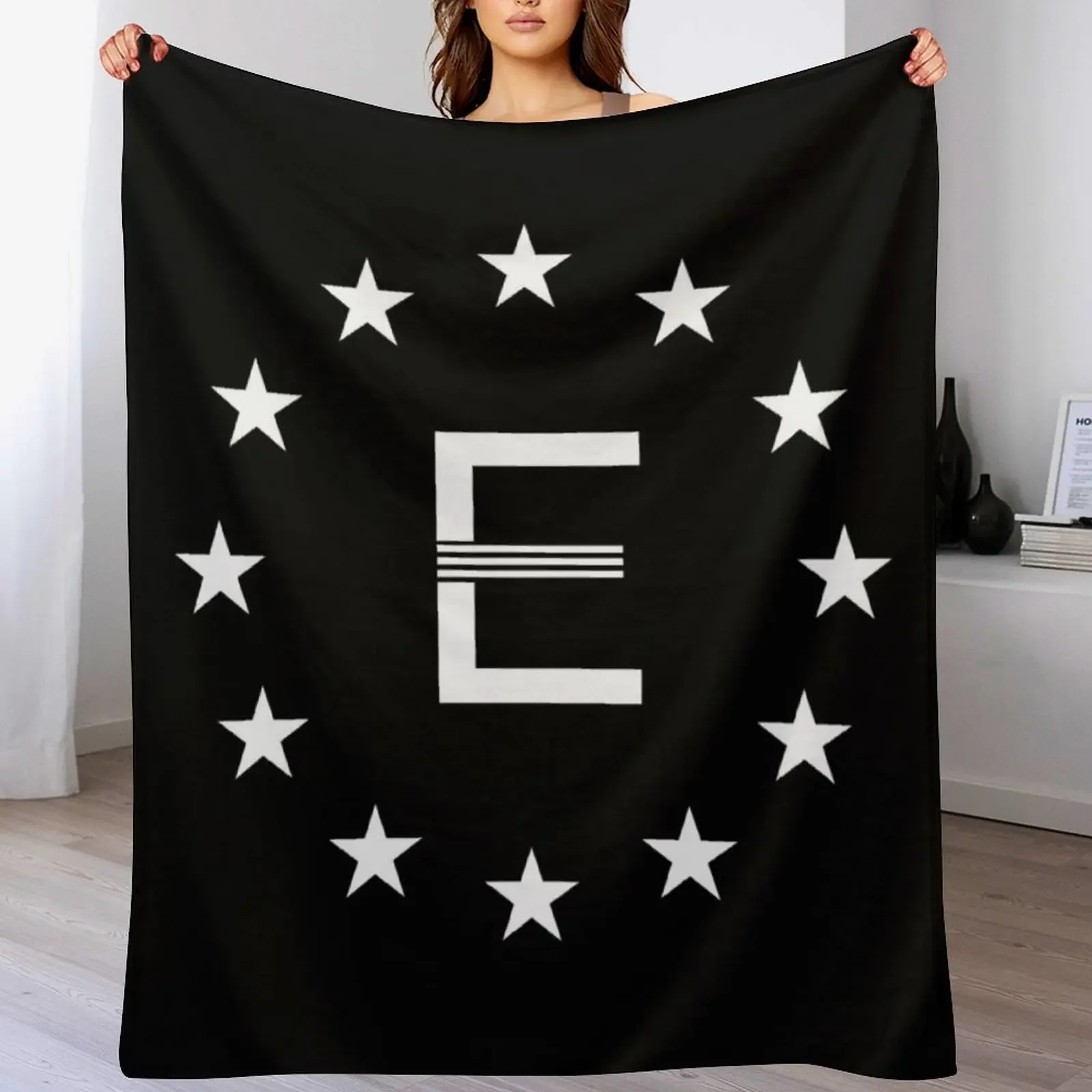 

Enclave Throw Blanket Foldable Soft Warm Blanket for Outdoor Use