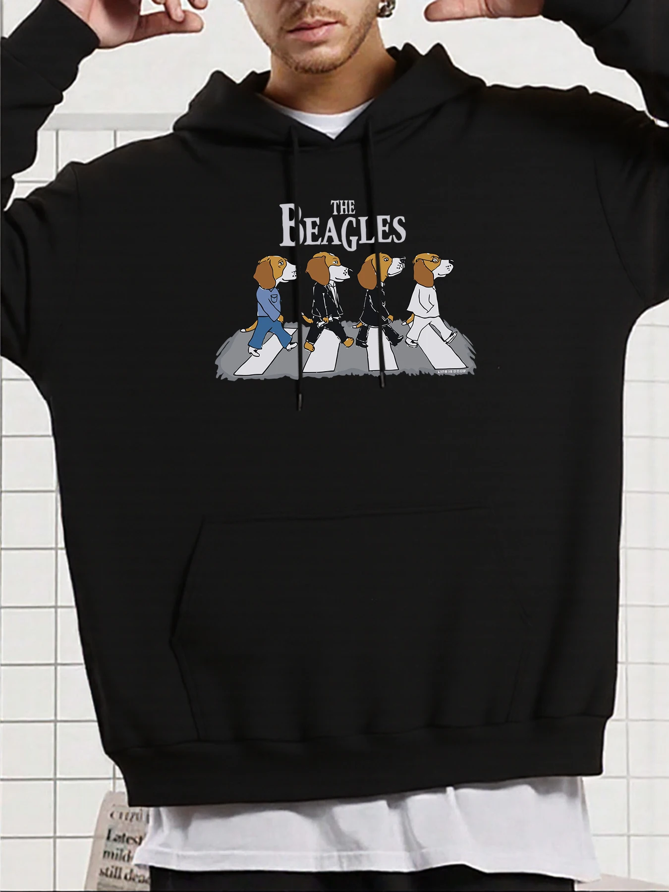 Die Beagles Crossing The Road Druck Herren Top Oansatz Mehrfarbige Kleidung Verdicken Casual Hoodies Fleece Übergroßen Streetwear