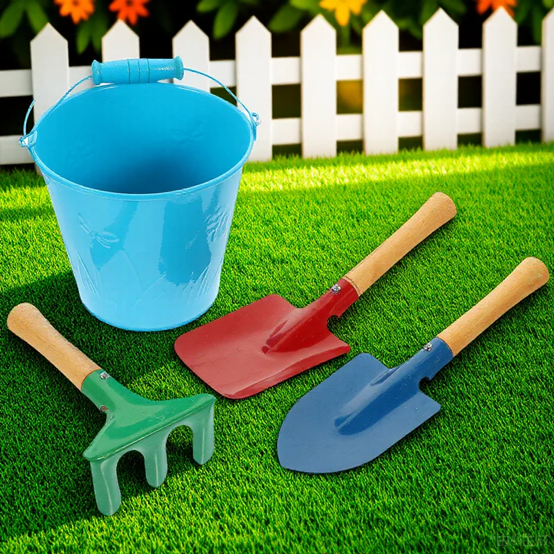 1Set Child- Shovel Bucket Play Set Made of Premium Wood Iron Materials Compact Easy-Grip Beach Sand Dig Kit