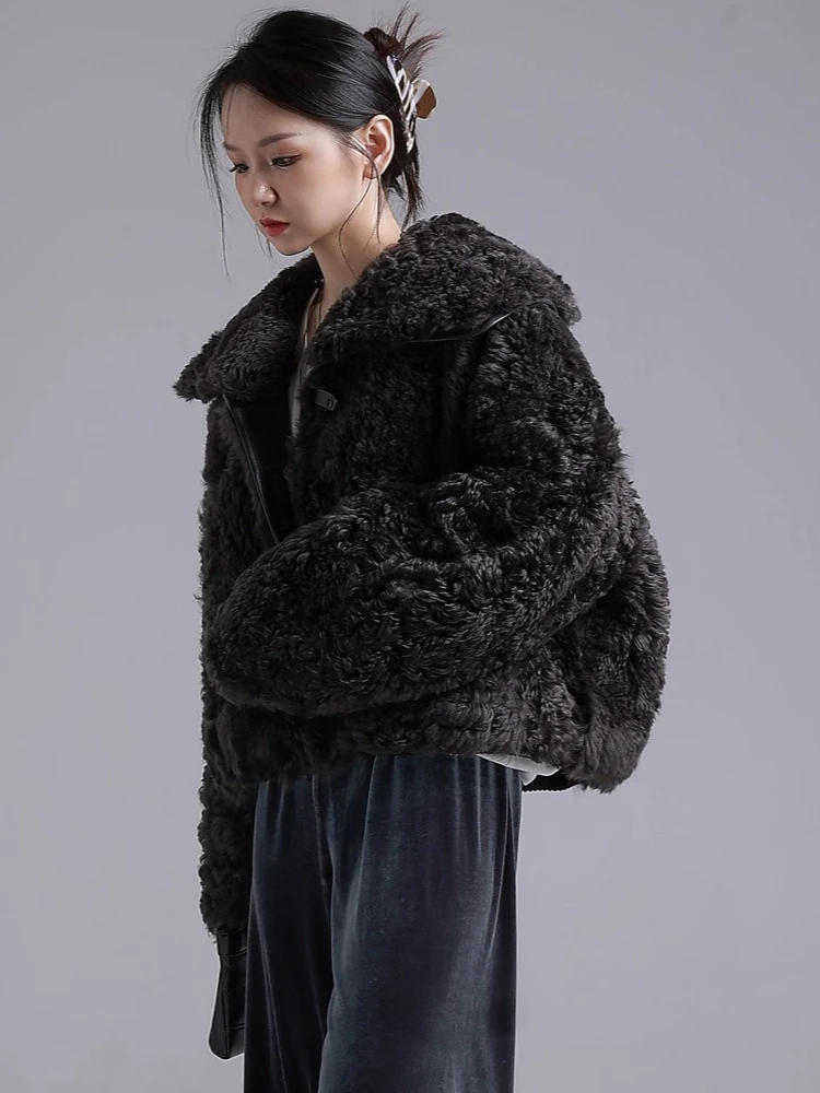 여성용 고급 토스카나 양털 시어링 재킷, 심플 네이비 넥 디자인 숏 겨울 천연 가죽 리얼 퍼 코트