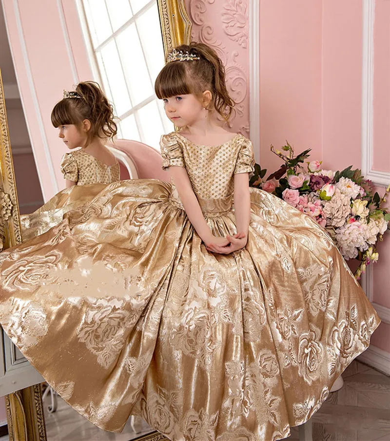 

Luxury Gold Flower Girl Dress Wedding Party Appliqued Satin Extra Puffy Princess Holy First Communion Dress