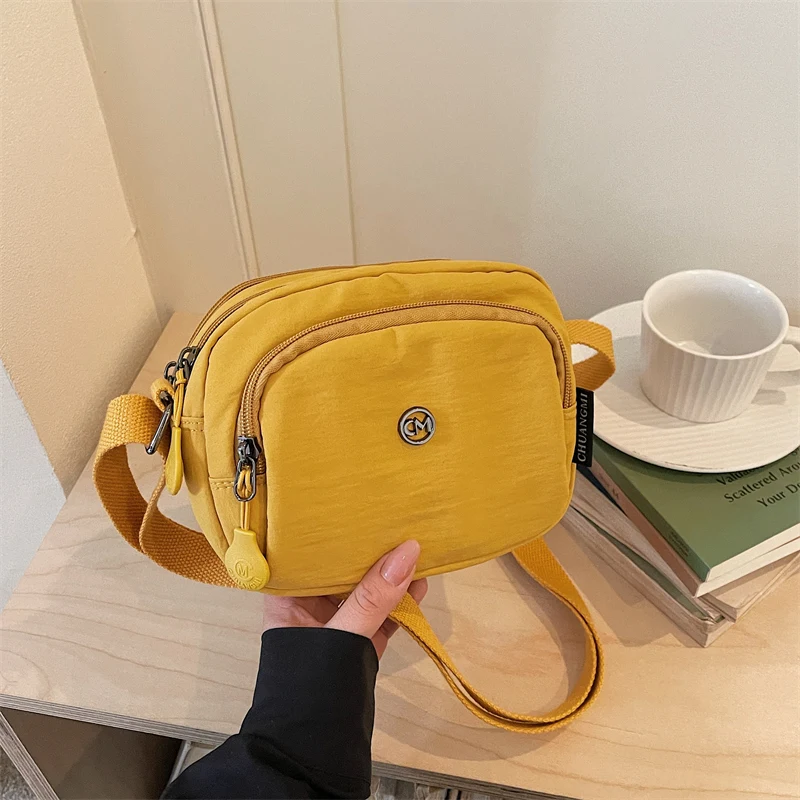 

Women Waterproof Nylon Crossbody Bag Lightweight Shoulder Bag Casual Travel Handbag Multi-layer Daily Work Bag Small Phone Tote