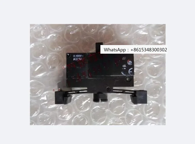 Switch Au-Xiliary 3…