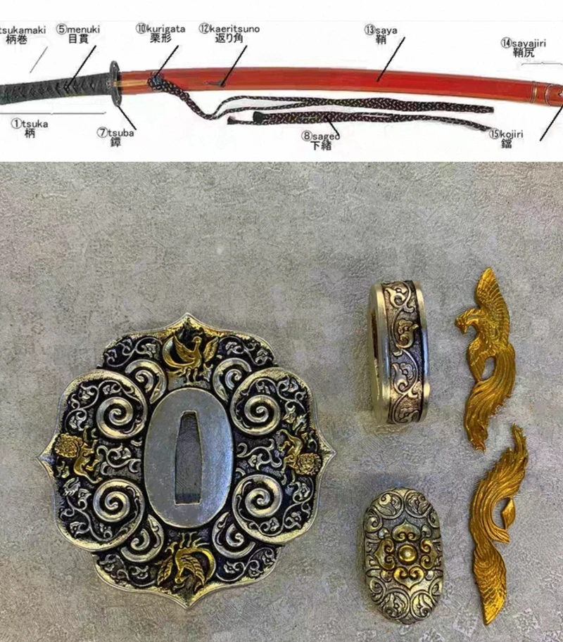 Excelente Acessório Phoenix para Espada: Protetor de Lâmina, Tsuba, Fuchi, Menuki, Kashira para Katana Japonesa, em Cobre com Acabamento Dourado e Prateado