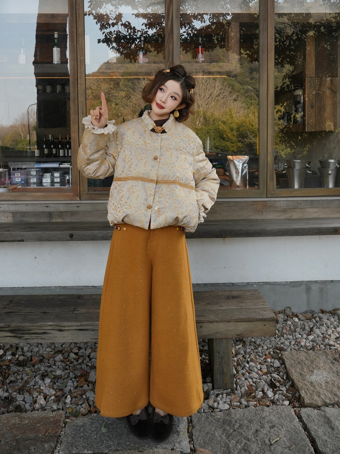 

New Chinese Sle Yolo Gold Tead Embroidery 90 White Goose down Original Silk Fabric Goose down Jaet Women's Faion