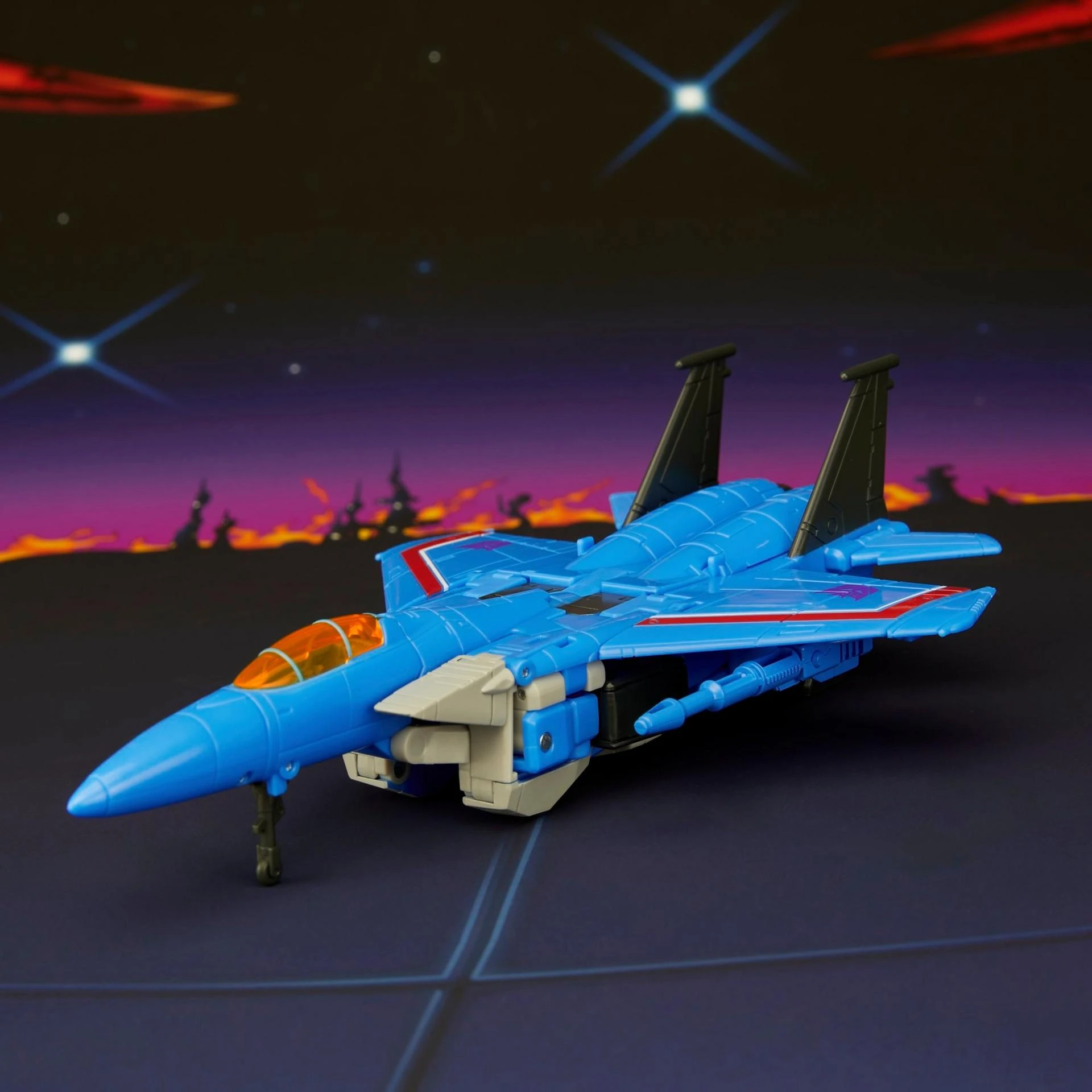 Vorbestellung der Original Hasbro Studio Series The Transformers: The Movie Voyager Class Thundercracker Action Robot Figure Model Toys