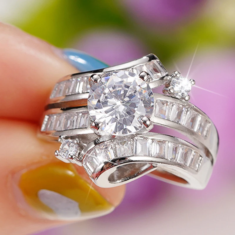 Huitan New Wedding Accessory Women Rings Luxury Paved Geometric CZ Sparkling Engagement Proposal Rings for Lover Fashion Jewelry