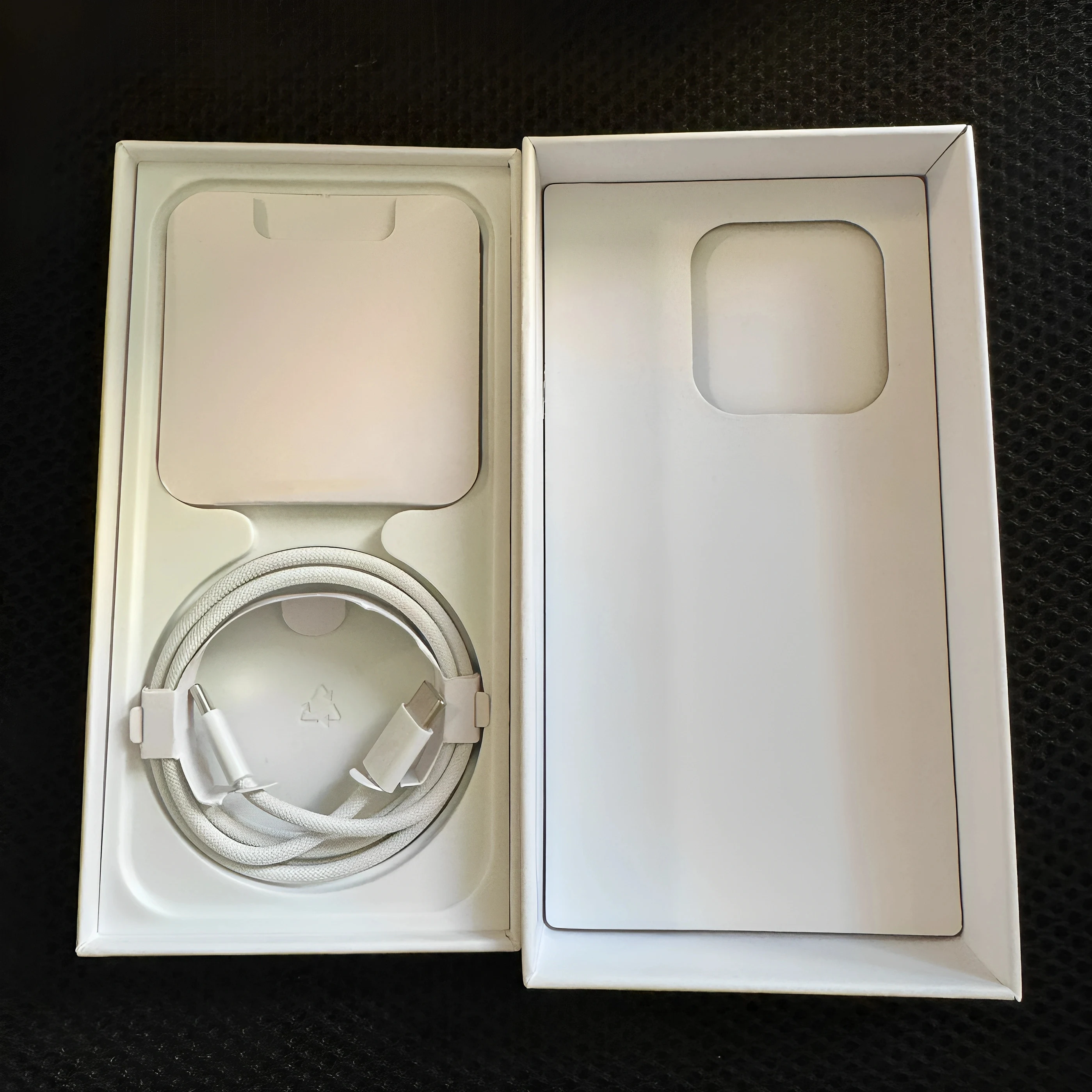 

Perfect Empty Phone Box Quick Charging Cable for 17 Pro Max 17 Air 16 15 14 13 12 Pro Max Mini Plus Box Replica Packaging Boxes