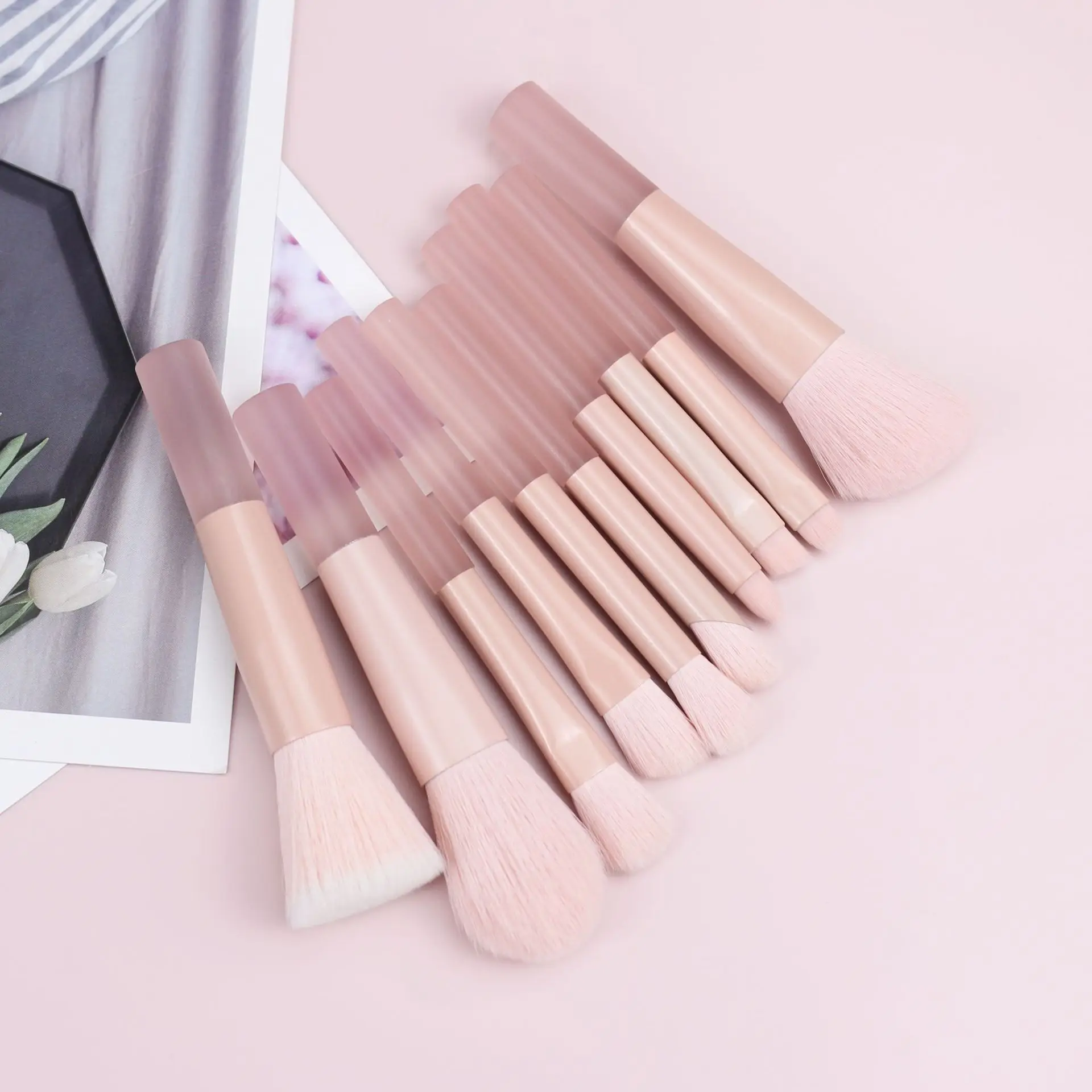 10 pezzi mini pennelli per trucco morbidi e soffici set pennello per fondotinta ombretto donna cosmetico fard in polvere trucco strumento di bellezza