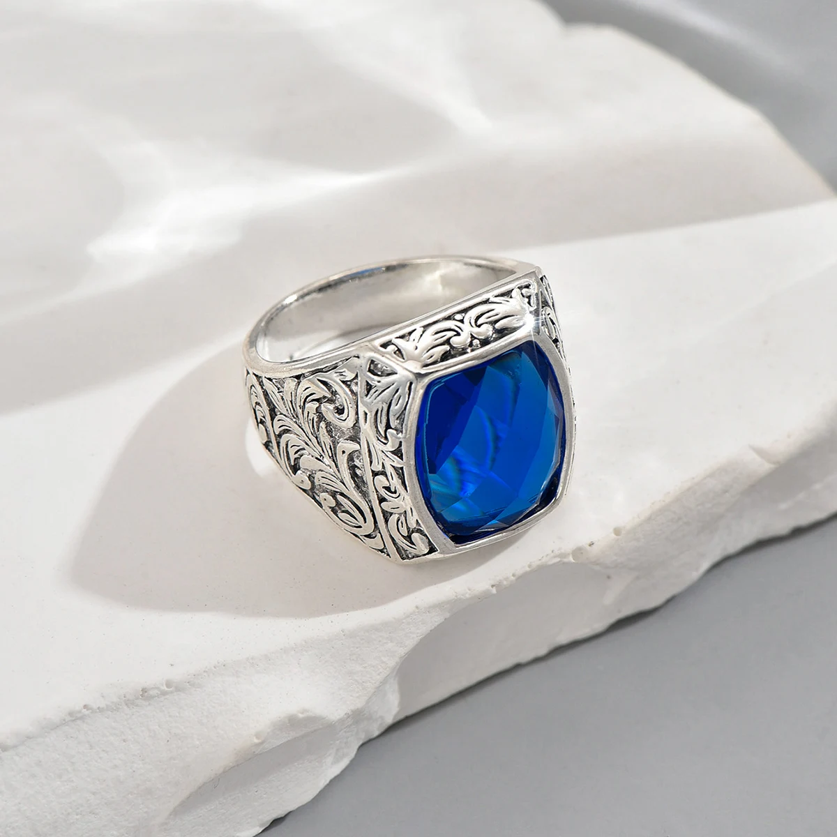 Vintage Punk Geometric Blue Suitable Rings for Anniversary Party Wedding Men\'s High-end Luxury Jewelry