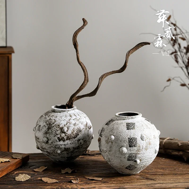 Retro ceramic vase, medieval creative coarse pottery, old flower ware, pottery pot home ornament clearance