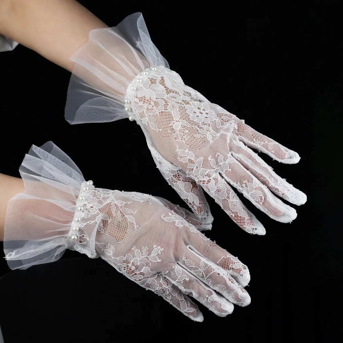 Gants de doigt en dentelle CC pour femmes, accessoires pour mariages, fiançailles, Imitation de perles, poignet court, Luvas Party, WG048