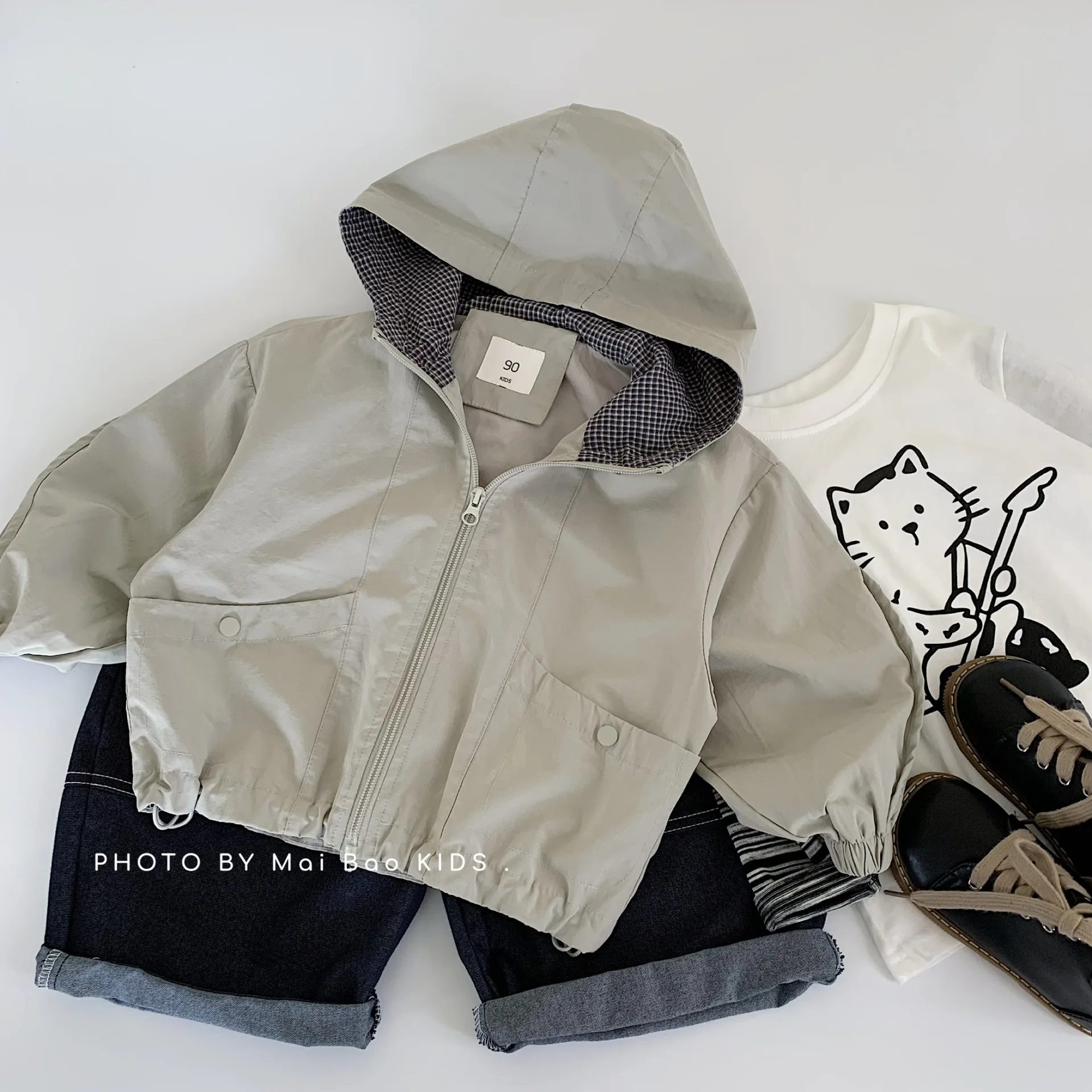 2026 Autumn Children Clothes Kids Casual Coat New Fashionable Korean Style Boys Solid Color Hooded Jacket Stylish Coat for 2-8Y