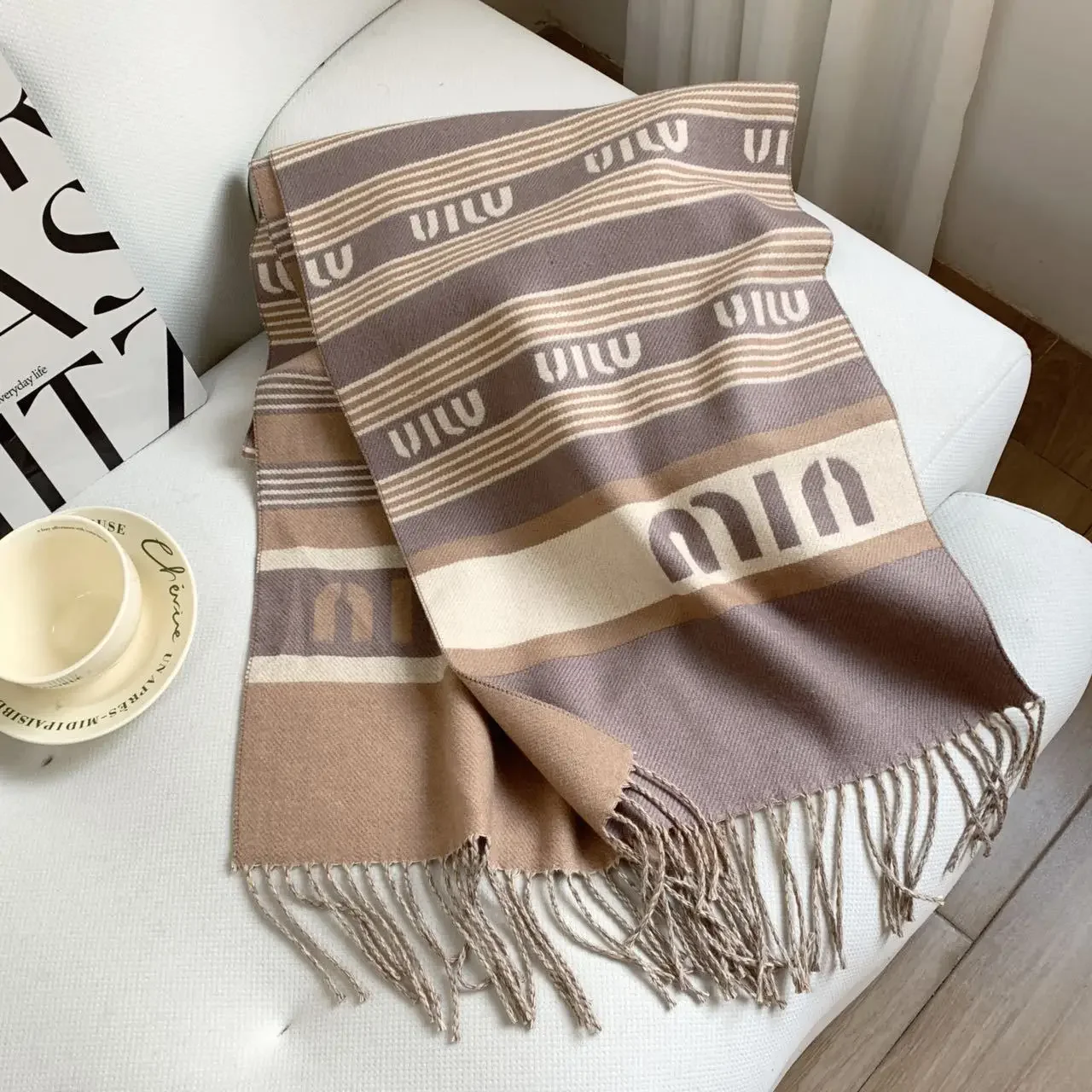 Fashion Autumn Winter Tassels Scarf Female New British Classic Imitation Cashmere Scarves Men Women 2024 Luxury Designer  ADULT