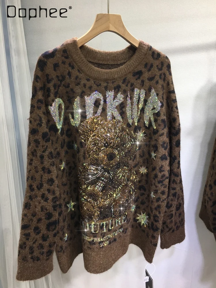

European Heavy Industry Rhinestone Sweater Cute Bear Round Neck Loose Versatile Leopard Print Mid-Length Knitwear Autumn Winter