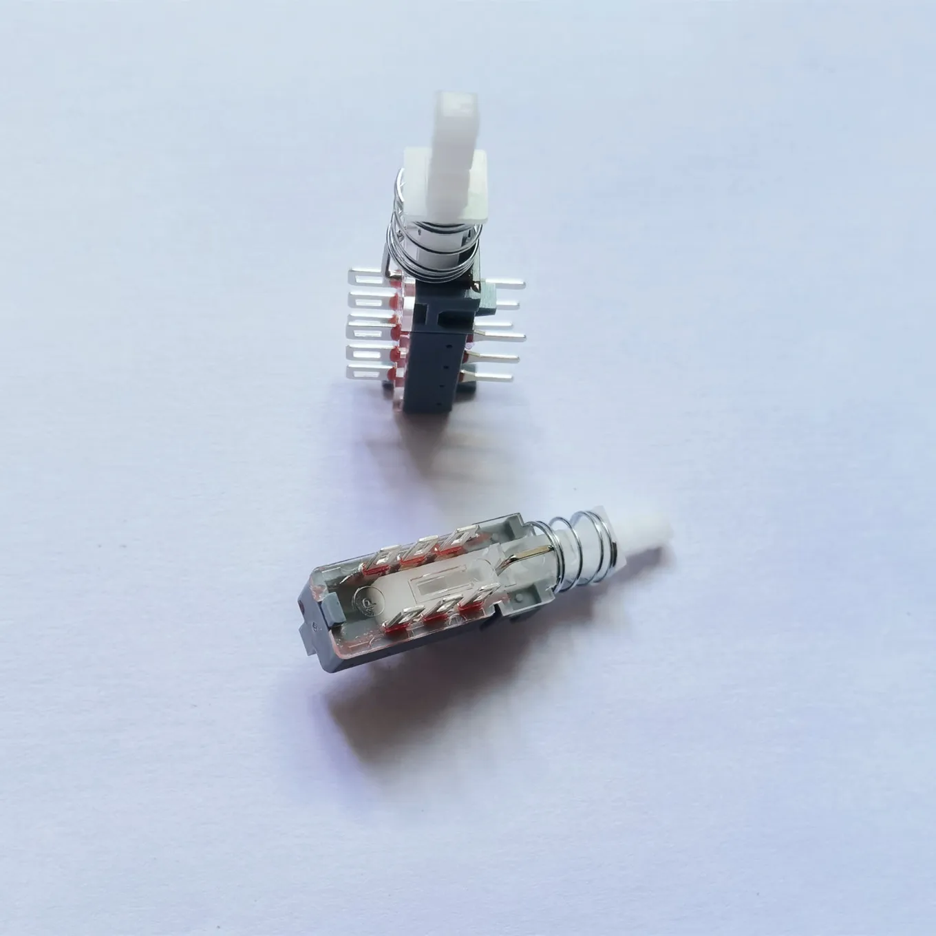 

Original new 100% 6pin self-locking unlocked keyboard switch 2-knives switch 2-sets key switch 2-channels button switch