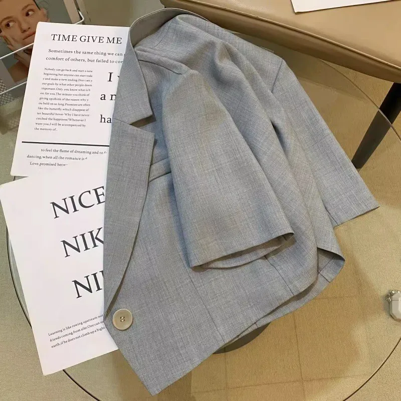 Chaqueta gris de manga corta para mujer, traje informal de diseño fino, ligero y profesional, a la moda, novedad de verano, 2024