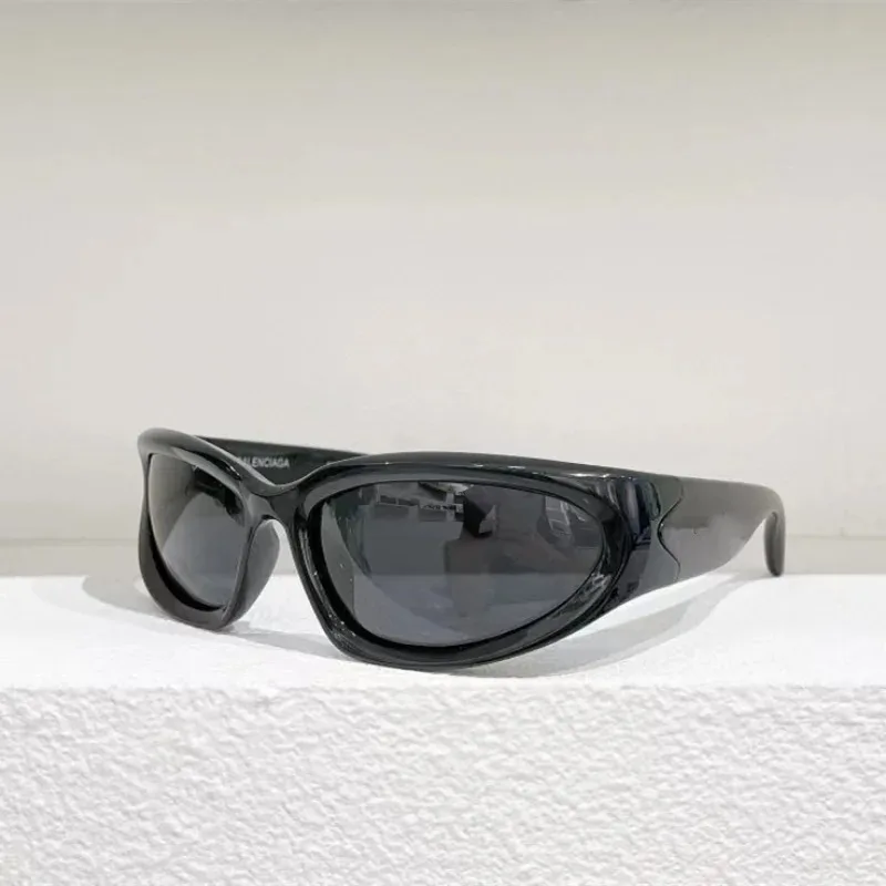 Luxury Y2K Sports Punk Sunglasses Women Anti-UV Goggle Men Luxury Brand Sun Glasses UV400 Mirror Fashion Eyewear view 5