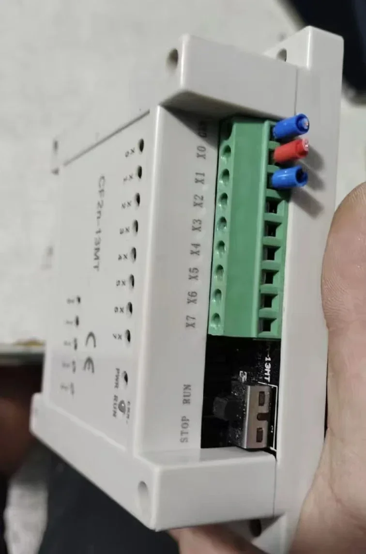 Used PLC controller, CF2N-13MT