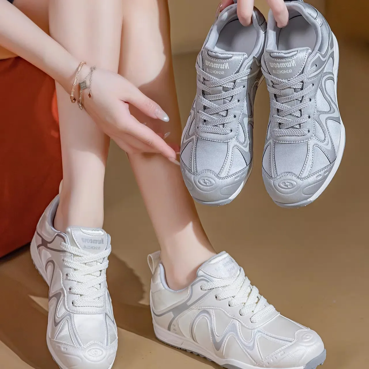 

Women's Sport Shoes Breathable Leather Silk Sneakers Low Top round Toe Rubber Outsole Comfortable Fashionable Casual Shoes