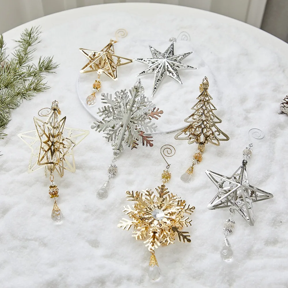 Iron 3D Christmas Snowflakes Pendant Three-dimensional Glitter Christmas Tree Hanging Ornaments Reusable Plating Gold/Silver 2
