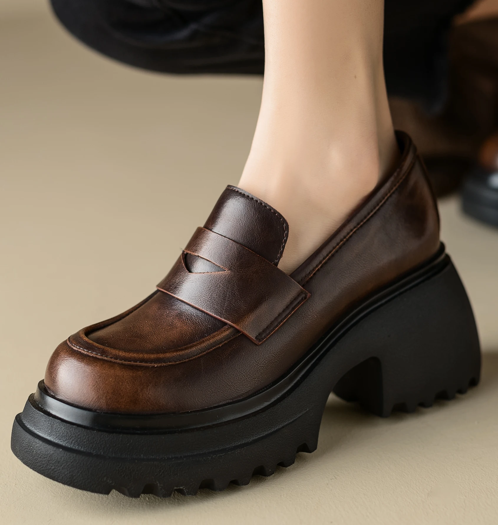 eagsity-–-chaussures-a-talons-epais-pour-femmes-mocassins-a-talons-hauts-a-bout-rond-chaussures-decontractees-a-talons-epais-a-talons-carres-a-plateforme