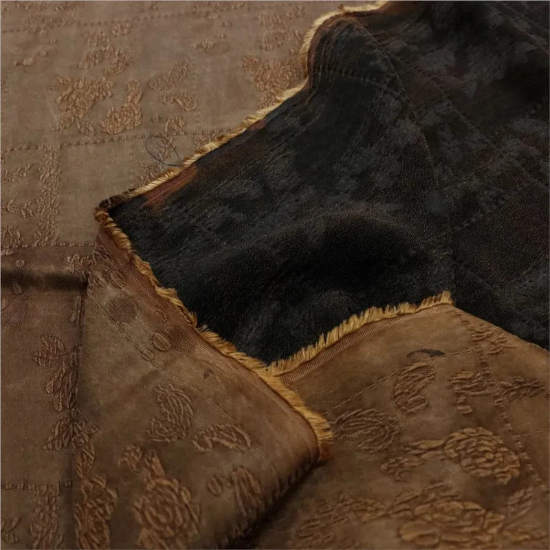 This is a high-end crepe yarn fabric with sticky and elastic feel niche designer for fashion