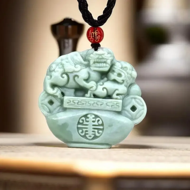 Jade Lion Pendant Men Jewelry Gift Green Gemstone Fashion Natural Necklaces Luxury Charms Designer Necklace Talismans Real