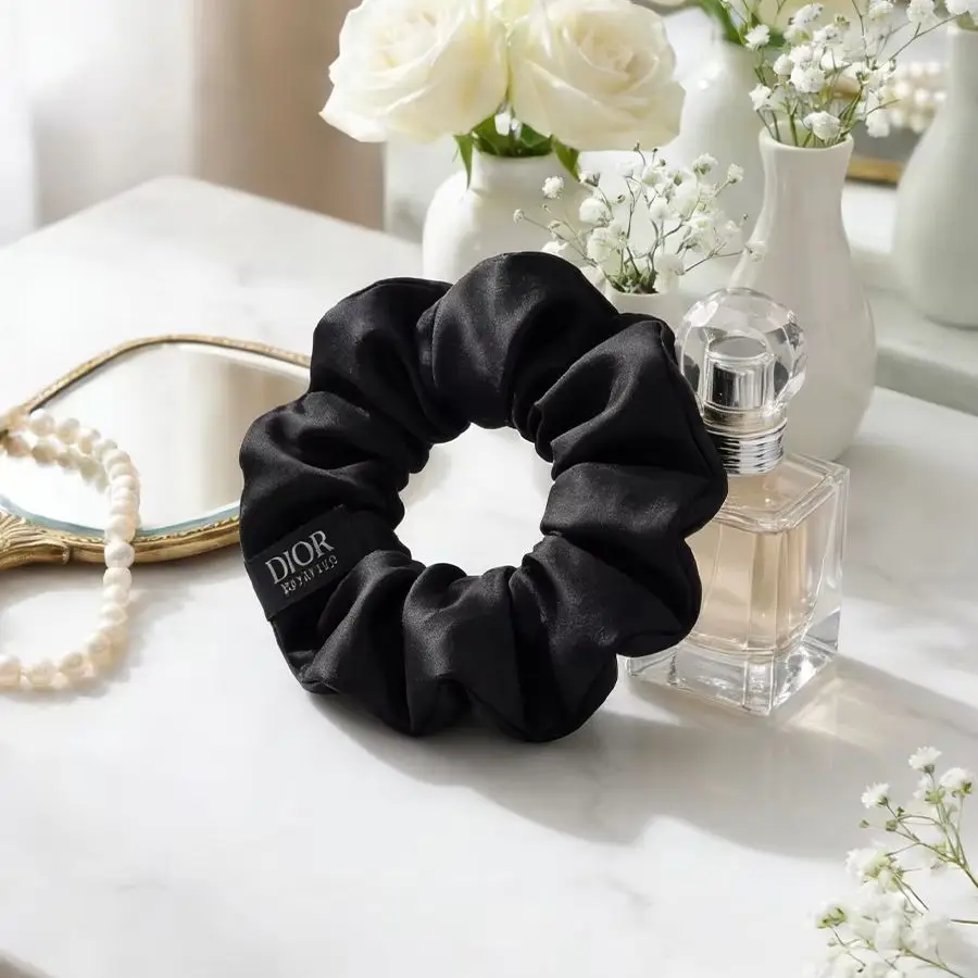 Christian Dior High-end Luxurious Black Silk Satin Headband Collection Multi-color Fashion Elegant Hair Decorations Must-have Ha view 2